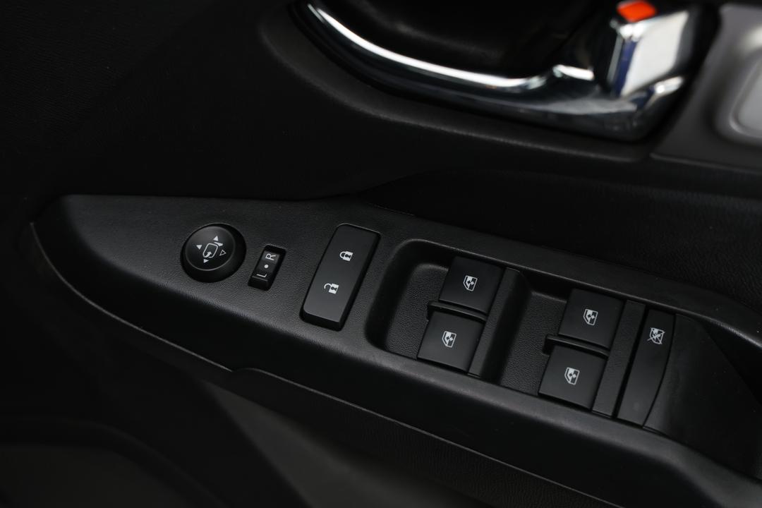 2019 Holden Colorado Ltz (4x4), Automatic, 74639 km, Drivers Side Door Panel Controls