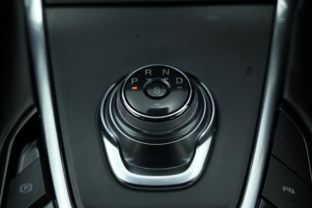 2019 Ford Endura St-line (AWD), Automatic, 97299 km, Gear Lever 