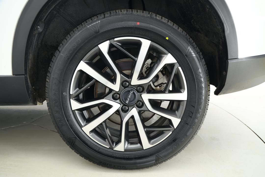 2021 GWM Haval H6 Lux, Automatic, 101912 km, Right Front Wheel