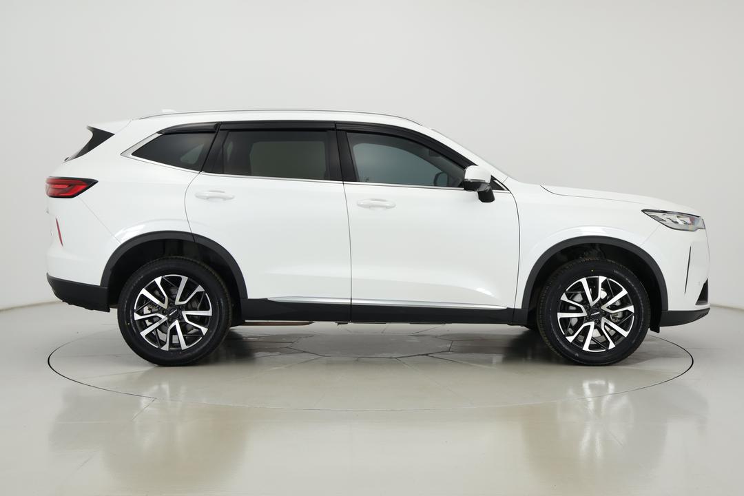 2021 GWM Haval H6 Lux, Automatic, 101912 km, Right Side View