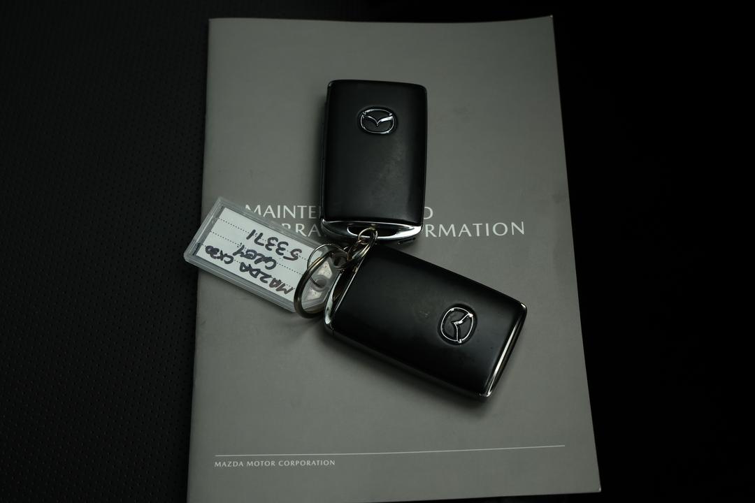 2025 Mazda CX-30 G20 Touring (FWD), Automatic, 6871 km, Key Close-up