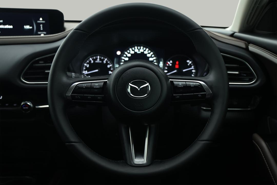 2025 Mazda CX-30 G20 Touring (FWD), Automatic, 6871 km, Steering Wheel Close-up