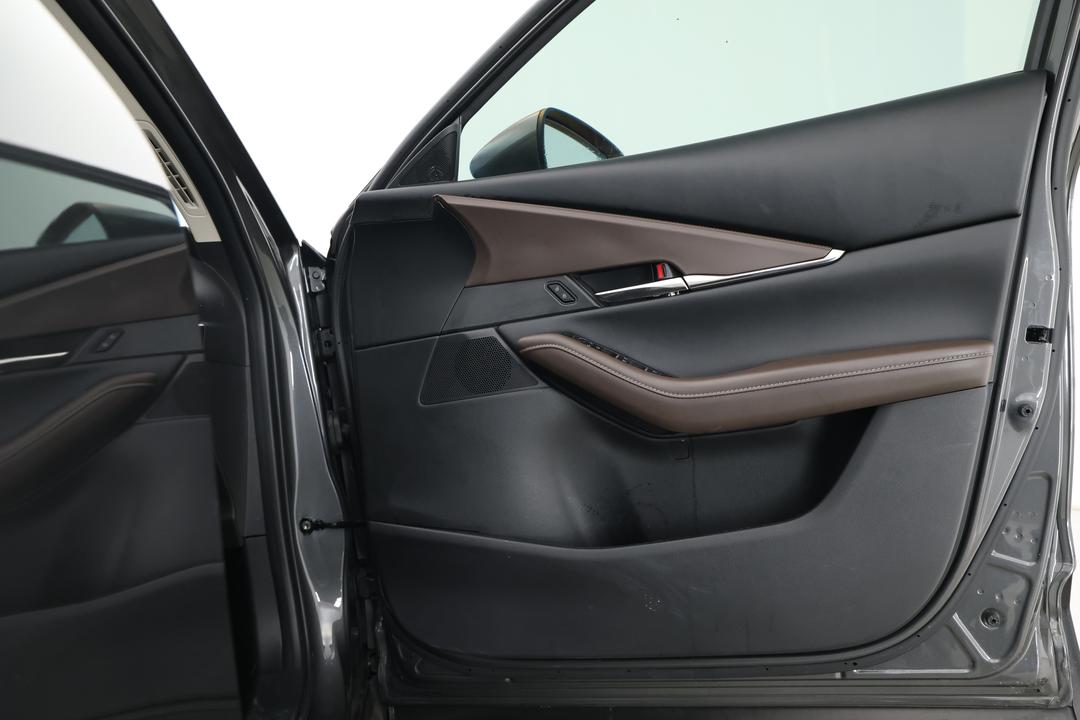 2025 Mazda CX-30 G20 Touring (FWD), Automatic, 6871 km, Speaker View