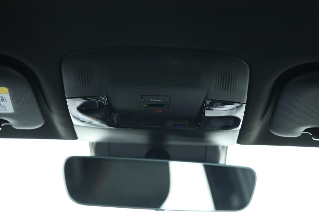2024 Lexus Lbx Luxury 2WD (hybrid), Automatic, 3873 km, On-Roof Controls/Sunglass holder