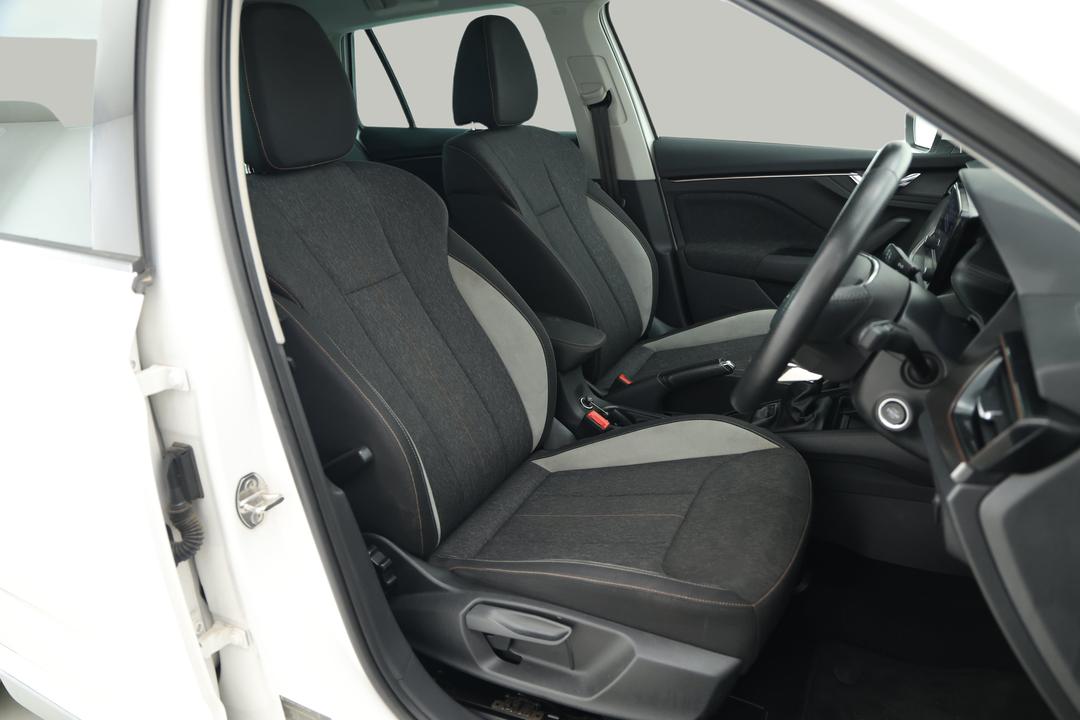 2022 SKODA Kamiq Style 85tsi, Automatic, 60466 km, Right Side Front Door Cabin View