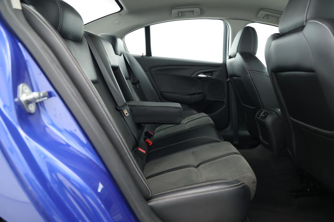 2017 Holden Commodore Sv6, Automatic, 129744 km, Right Side Rear Door Cabin View