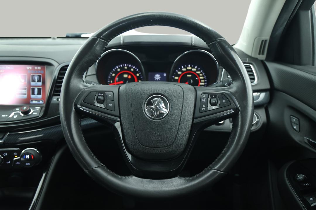2017 Holden Commodore Sv6, Automatic, 129744 km, Steering Wheel Close-up