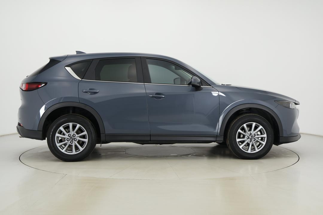 2025 Mazda CX-5 G25 Maxx Sport (FWD), Automatic, 9316 km, Right Side View