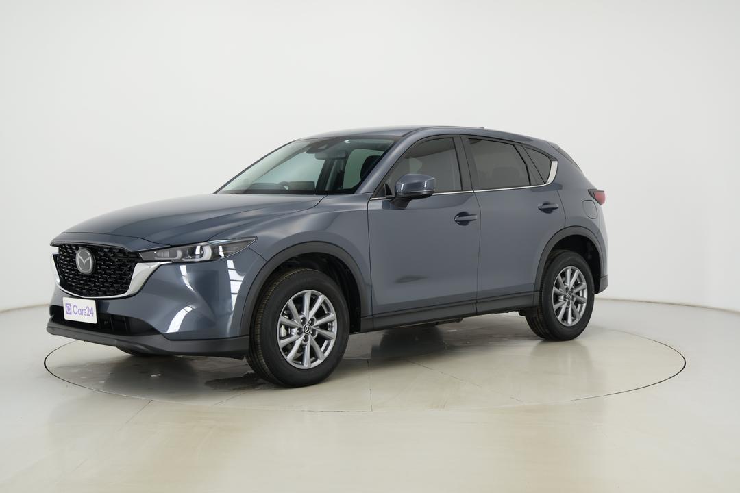 2025 Mazda CX-5 G25 Maxx Sport (FWD), Automatic, 9316 km, Left Front Diagonal (45- Degree) View