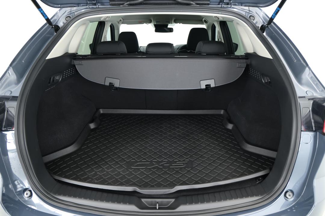 2025 Mazda CX-5 G25 Maxx Sport (FWD), Automatic, 9316 km, Boot Inside View
