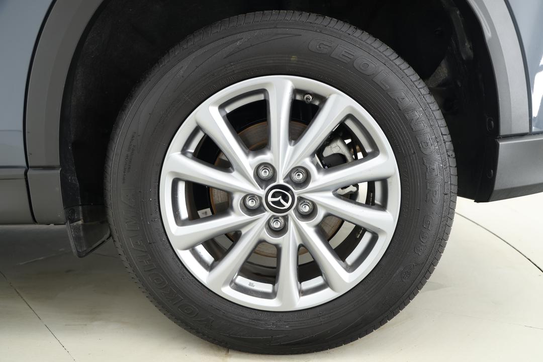 2025 Mazda CX-5 G25 Maxx Sport (FWD), Automatic, 9316 km, Right Front Wheel