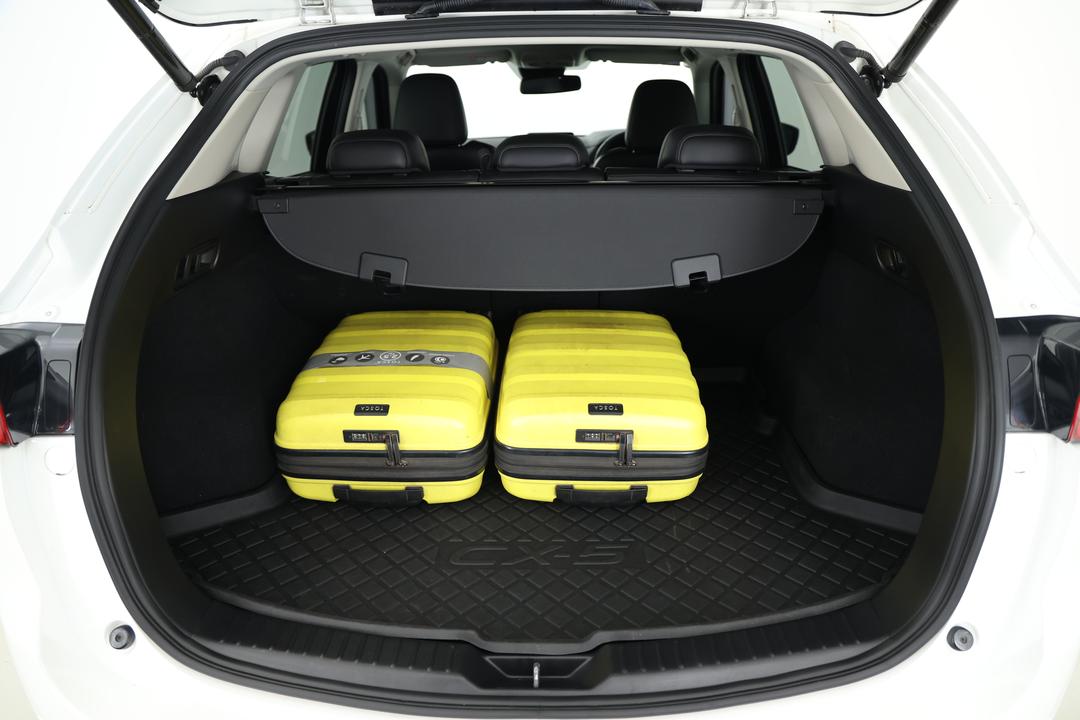 2018 Mazda CX-5 Akera (4x4), Automatic, 62524 km, Boot Inside View with Luggage