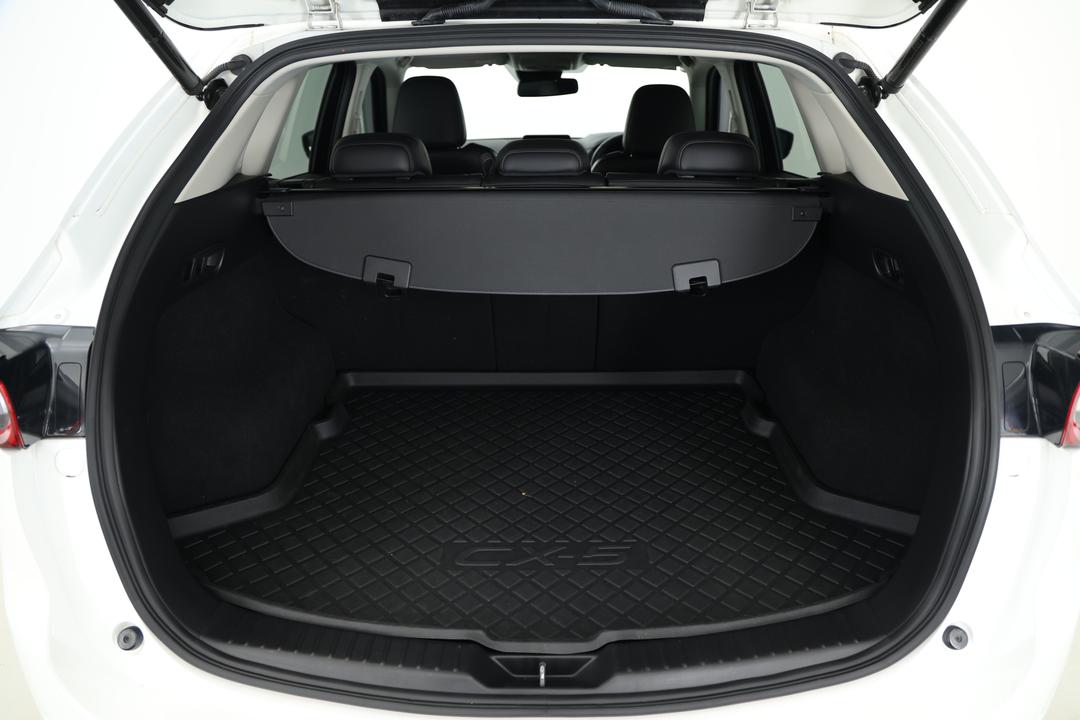 2018 Mazda CX-5 Akera (4x4), Automatic, 62524 km, Boot Inside View