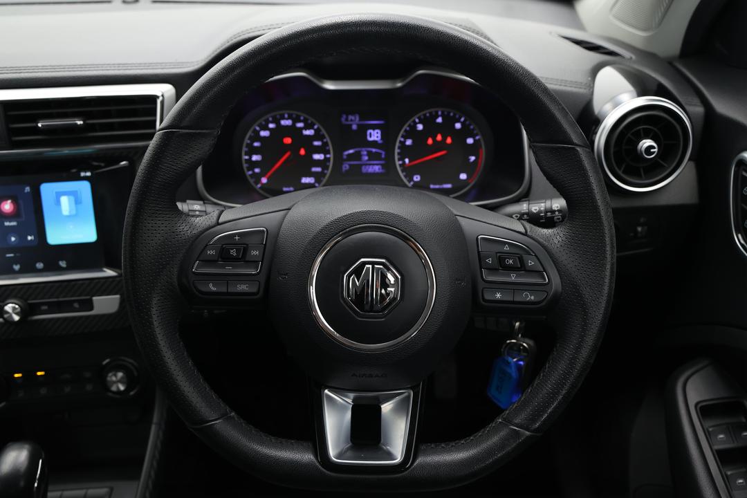 2023 MG ZS Excite, Automatic, 65690 km, Steering Wheel Close-up