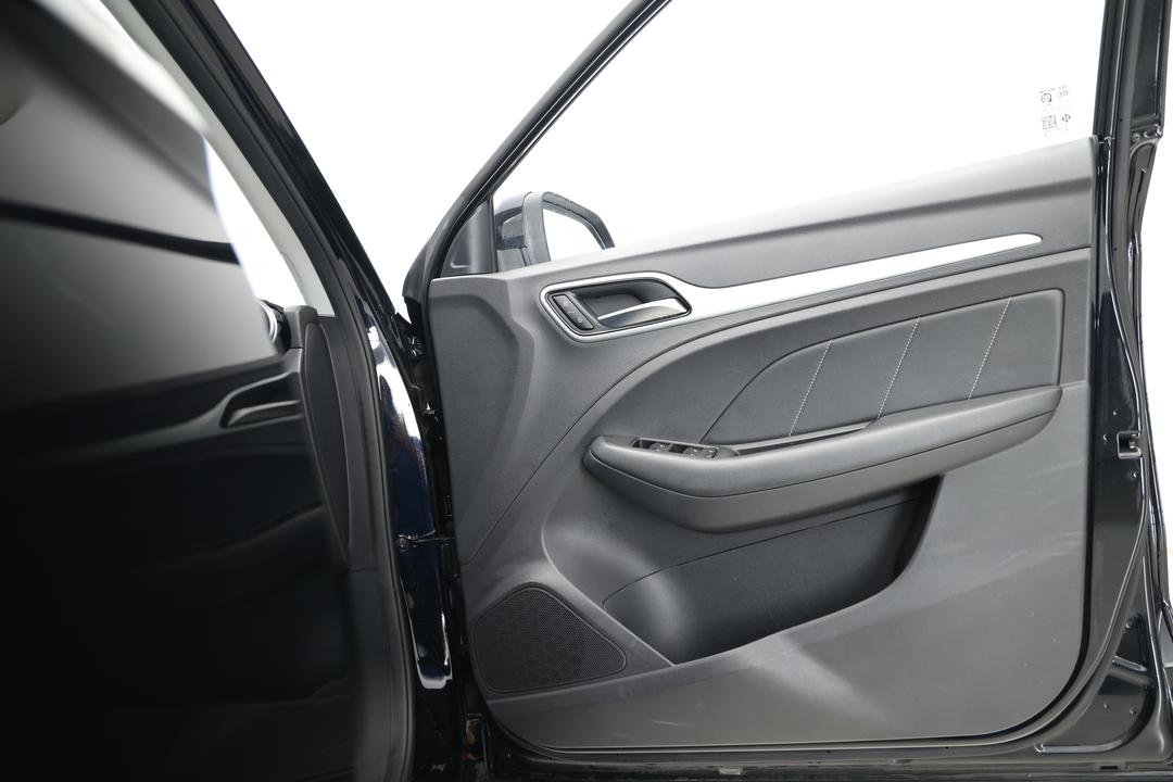 2023 MG ZS Excite, Automatic, 65690 km, Speaker View