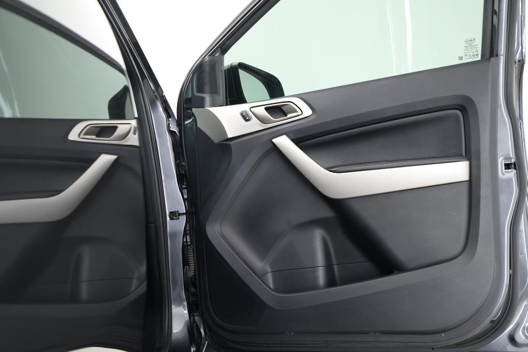 2019 Ford Everest Trend (RWD 7 Seat), Automatic, 101168 km, Speaker View