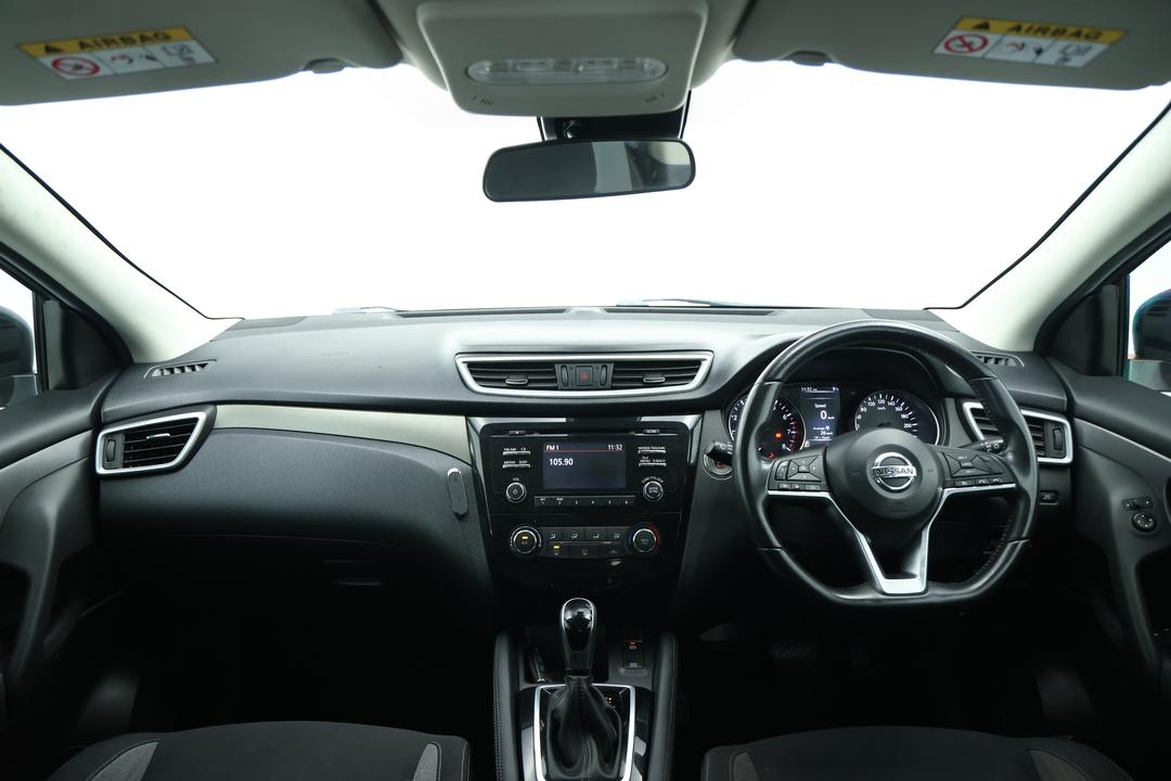 2019 Nissan Qashqai St, Automatic, 54242 km, Dashboard View