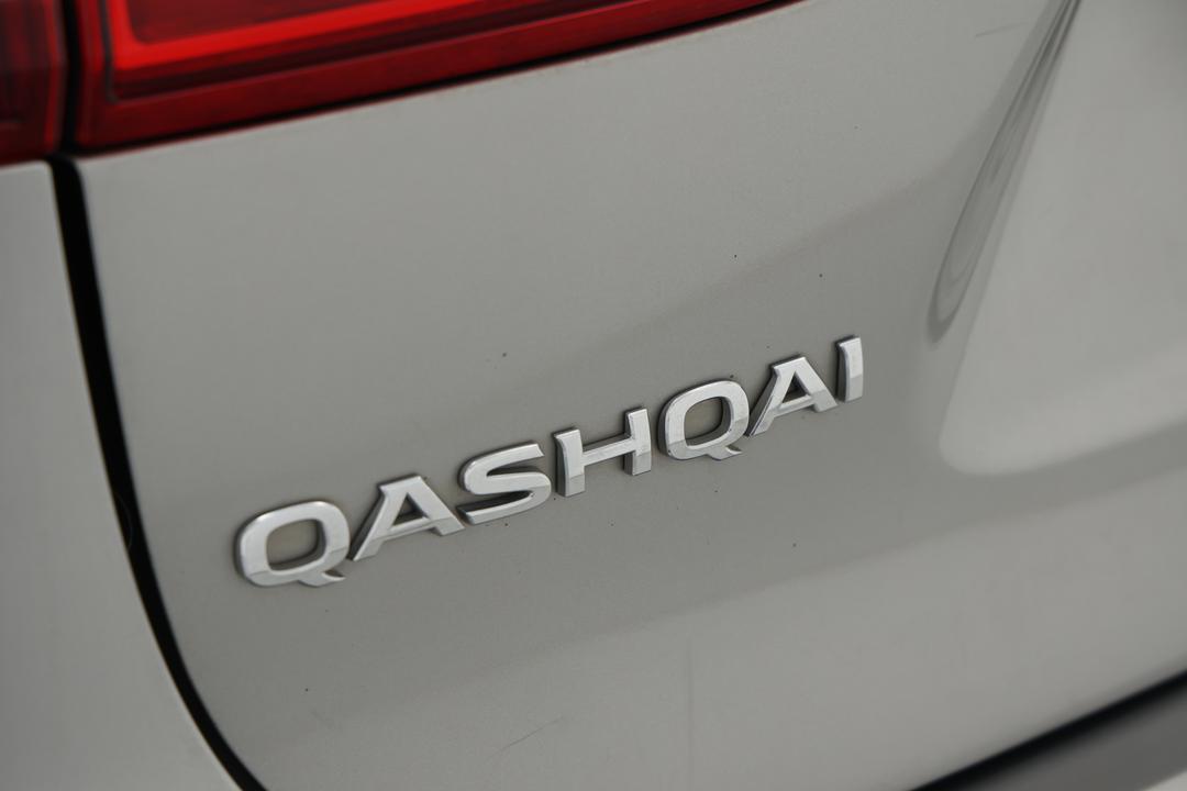 2018 Nissan Qashqai St-l, Automatic, 72900 km, Badge (Boot Left Side)