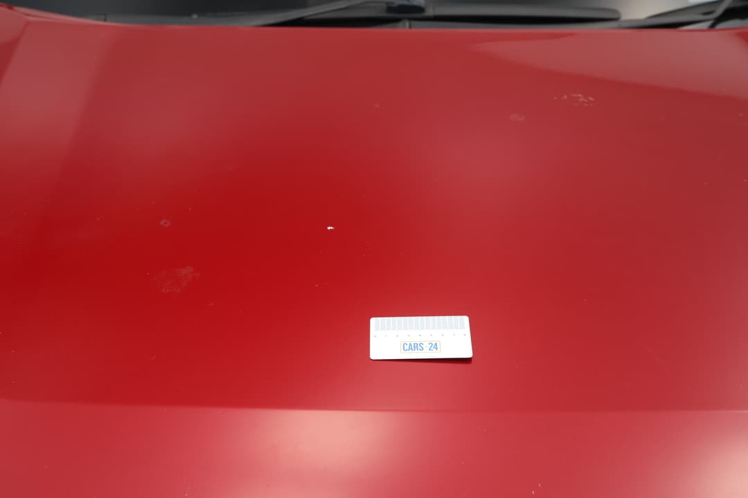 2019 Toyota RAV4 Cruiser (AWD) Hybrid, Automatic, 112061 km, Bonnet Scratch