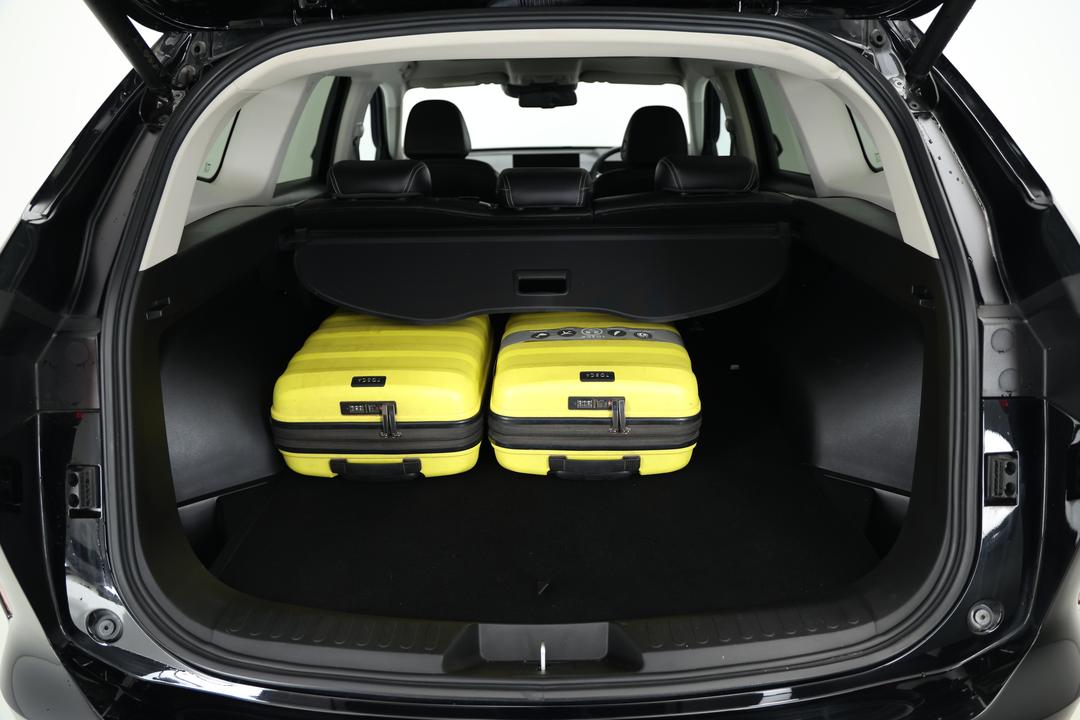 2022 GWM Haval H6 Ultra AWD, Automatic, 52619 km, Boot Inside View with Luggage