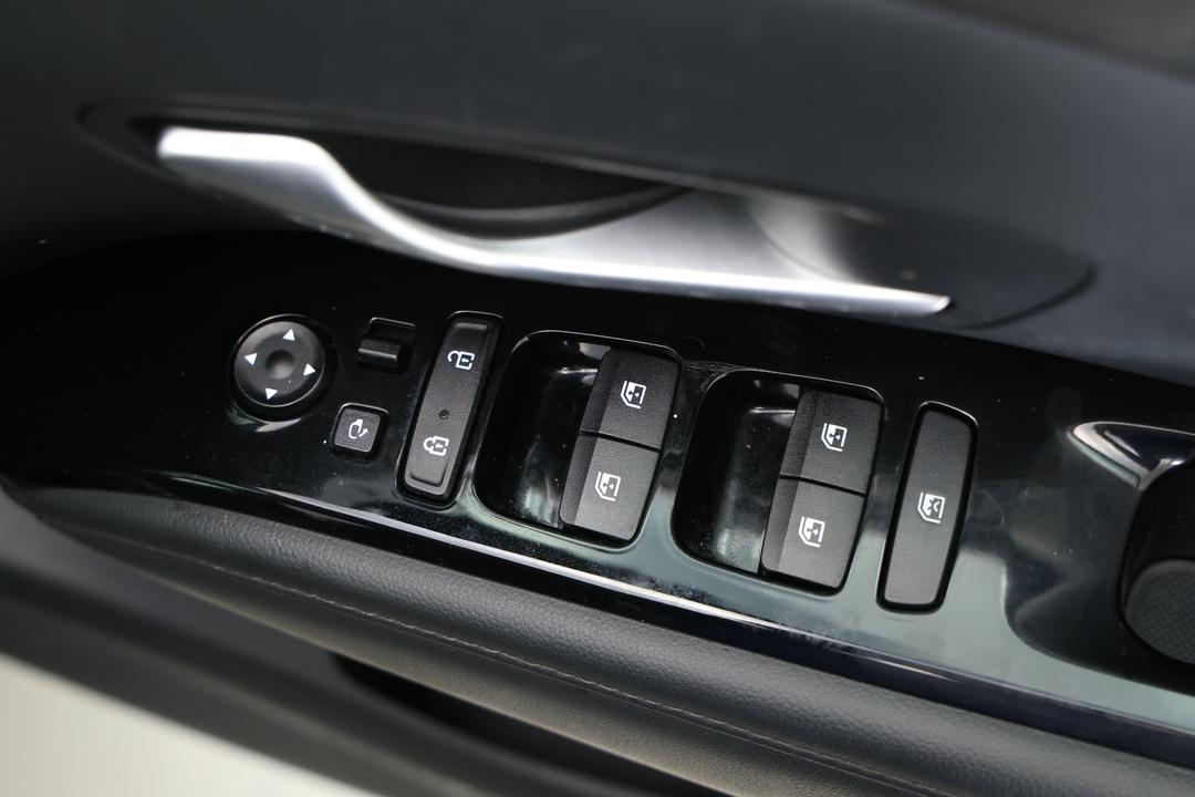 2023 Hyundai Tucson Elite (AWD), Automatic, 37193 km, Drivers Side Door Panel Controls