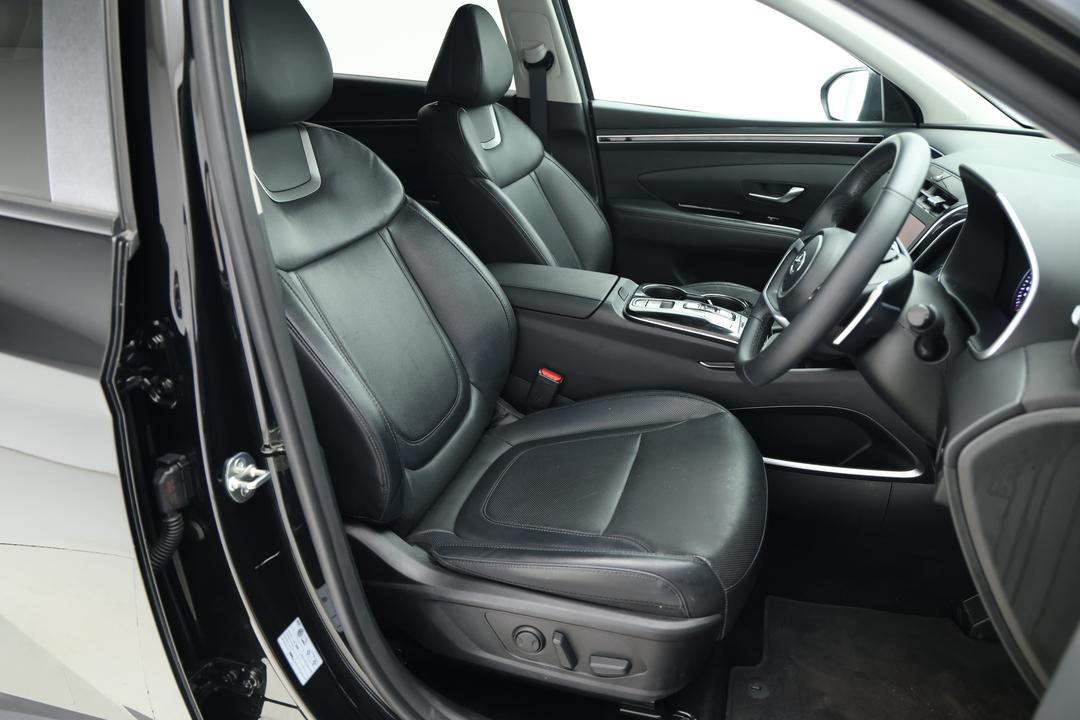 2023 Hyundai Tucson Elite (AWD), Automatic, 37193 km, Right Side Front Door Cabin View
