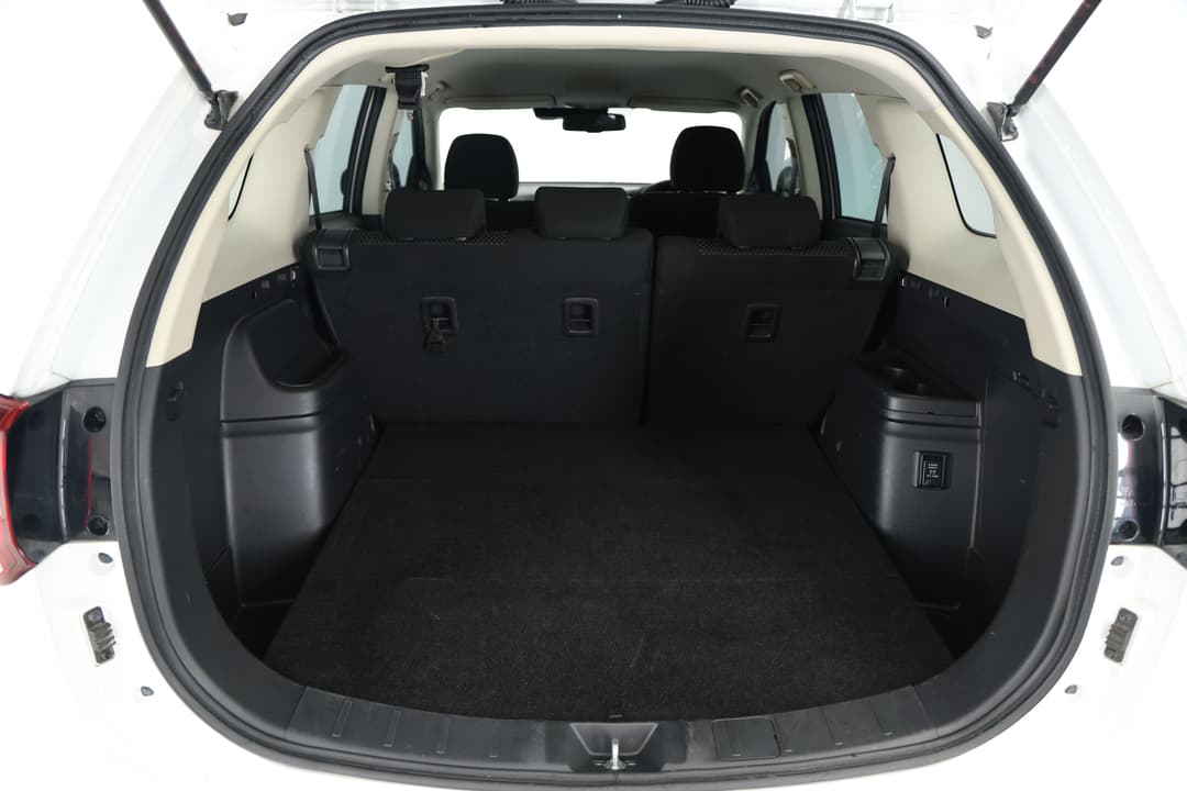 2018 Mitsubishi Outlander Es Adas 5 Seat (2WD), Automatic, 71329 km, Boot Inside View