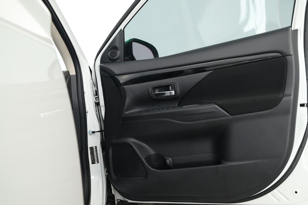 2018 Mitsubishi Outlander Es Adas 5 Seat (2WD), Automatic, 71329 km, Speaker View