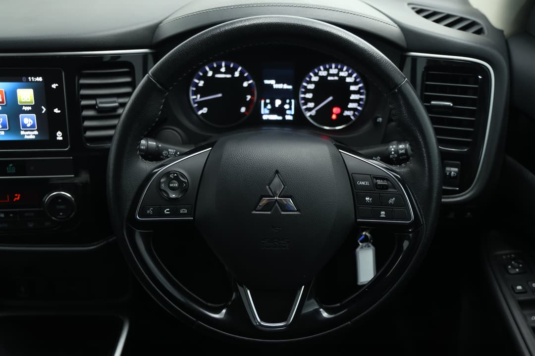 2018 Mitsubishi Outlander Es Adas 5 Seat (2WD), Automatic, 71329 km, Steering Wheel Close-up