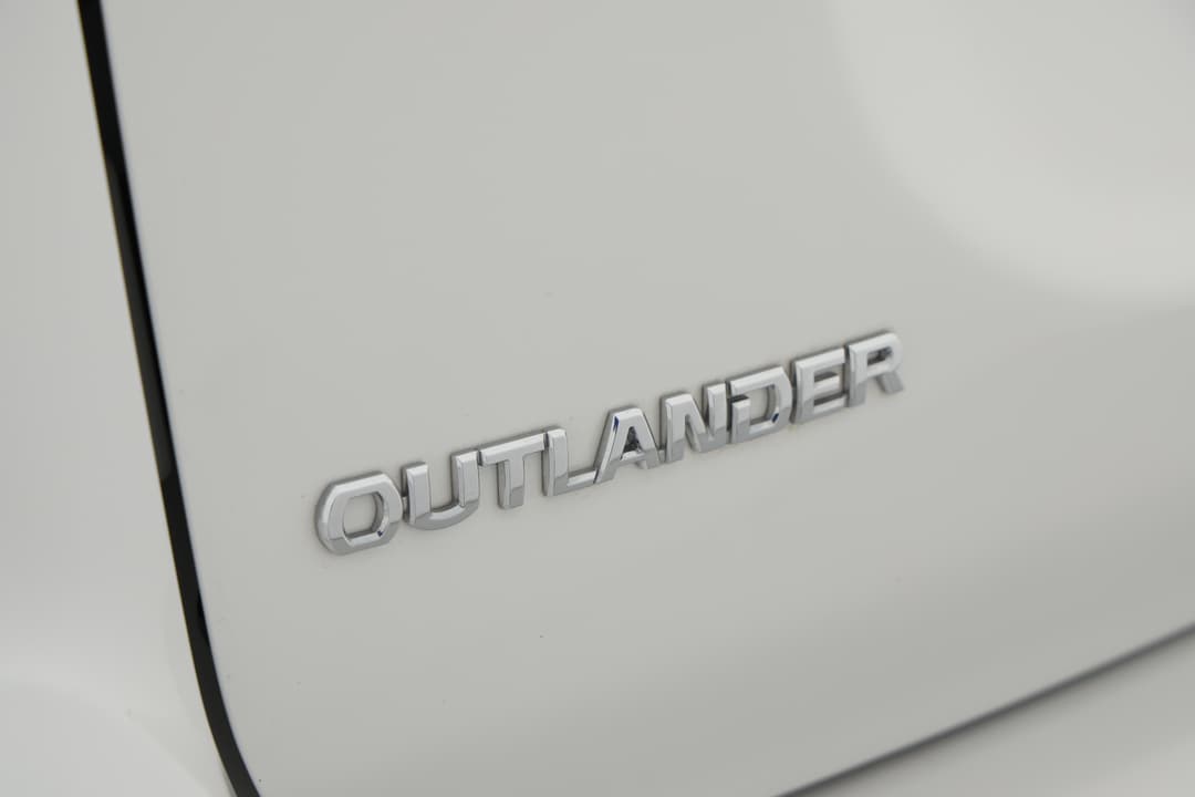 2018 Mitsubishi Outlander Es Adas 5 Seat (2WD), Automatic, 71329 km, Badge (Boot Left Side)