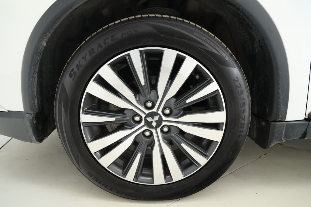 2018 Mitsubishi Outlander Es Adas 5 Seat (2WD), Automatic, 71329 km, Left Front Wheel