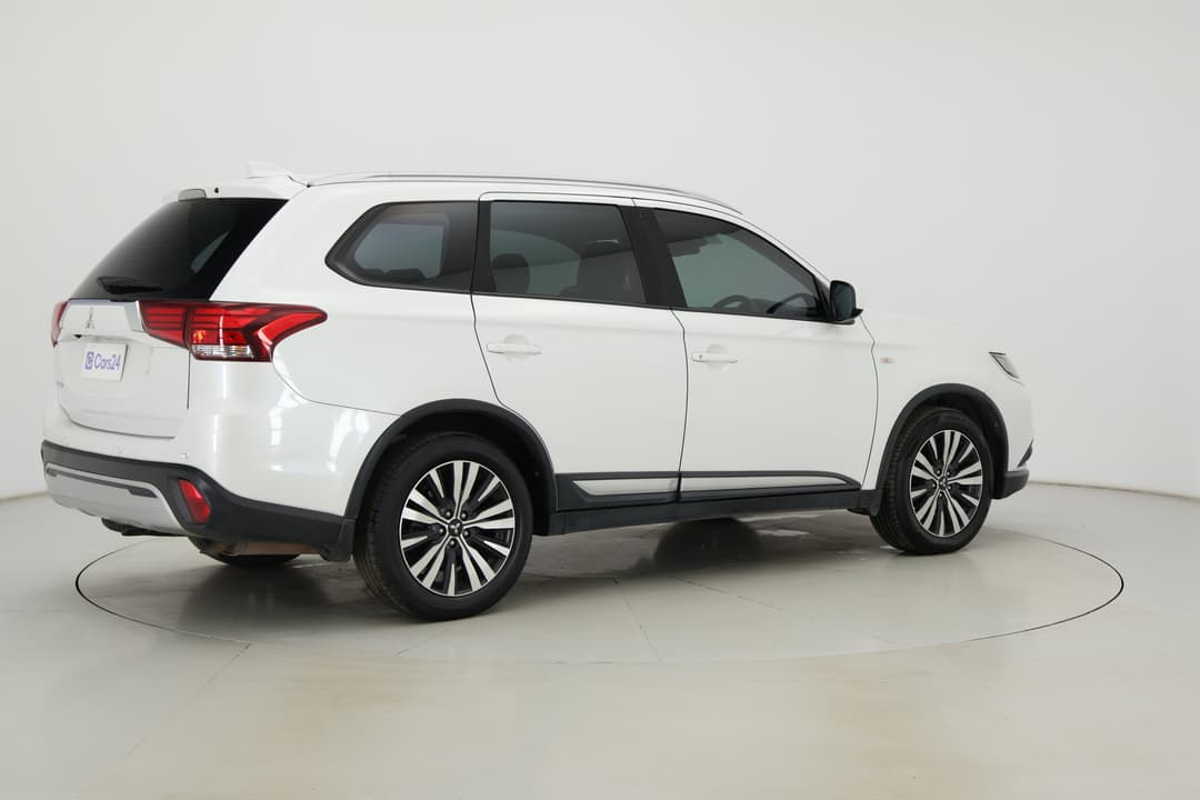 2018 Mitsubishi Outlander Es Adas 5 Seat (2WD), Automatic, 71329 km, Right Back Diagonal (45- Degree) View