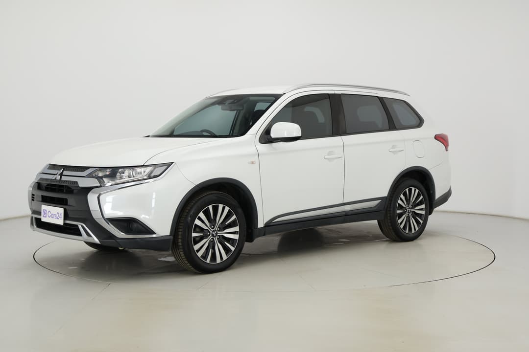 2018 Mitsubishi Outlander Es Adas 5 Seat (2WD), Automatic, 71329 km, Left Front Diagonal (45- Degree) View