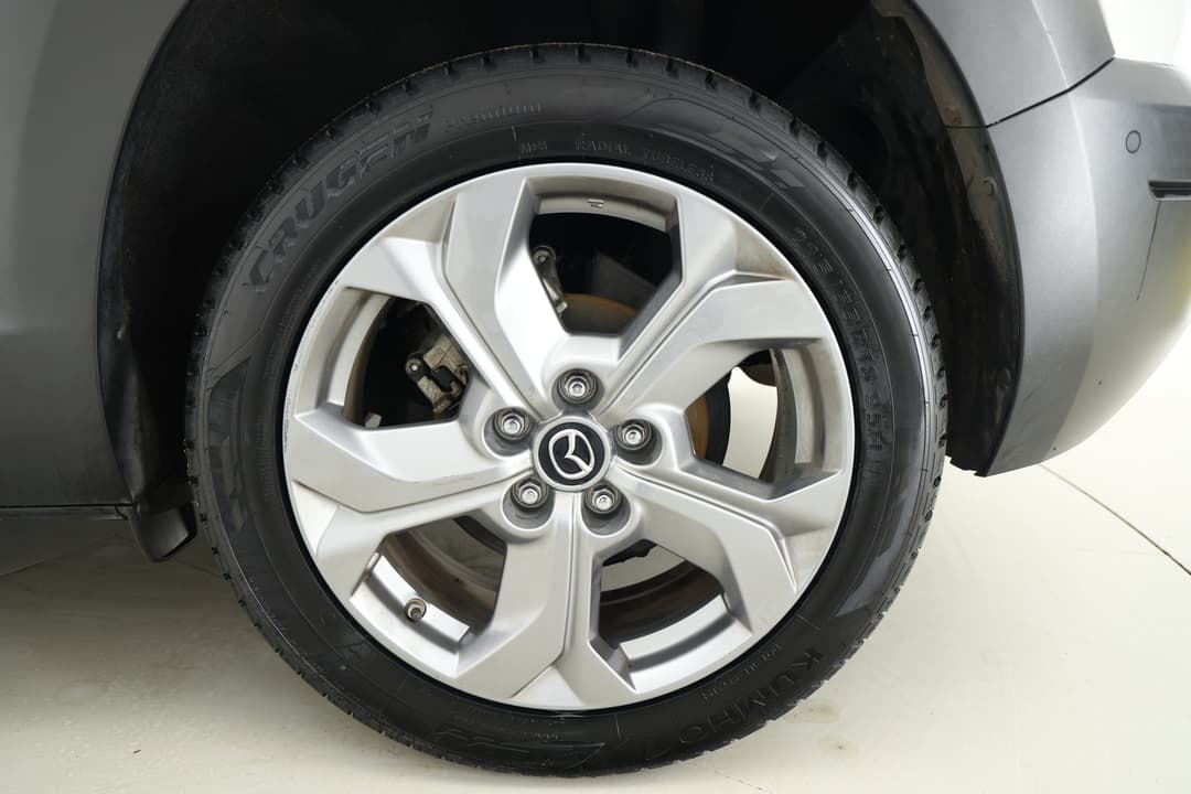 2022 Mazda Mx-30 G20e Evolve Mhev, Automatic, 46654 km, Right Front Wheel