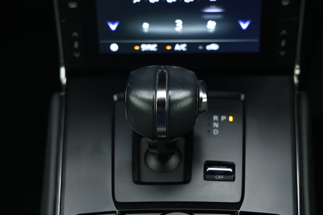 2022 Mazda Mx-30 G20e Evolve Mhev, Automatic, 46654 km, Gear Lever 