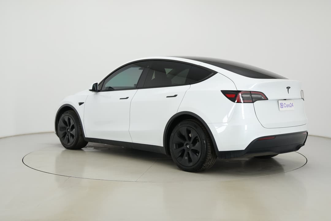 2023 Tesla Model Y Rear-wheel Drive, Automatic, 42095 km, Left Back Diagonal (45- Degree) View