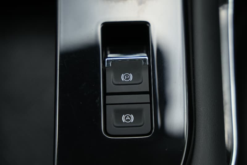 2022 GWM Haval H6 Ultra, Automatic, 62990 km, Handbrake
