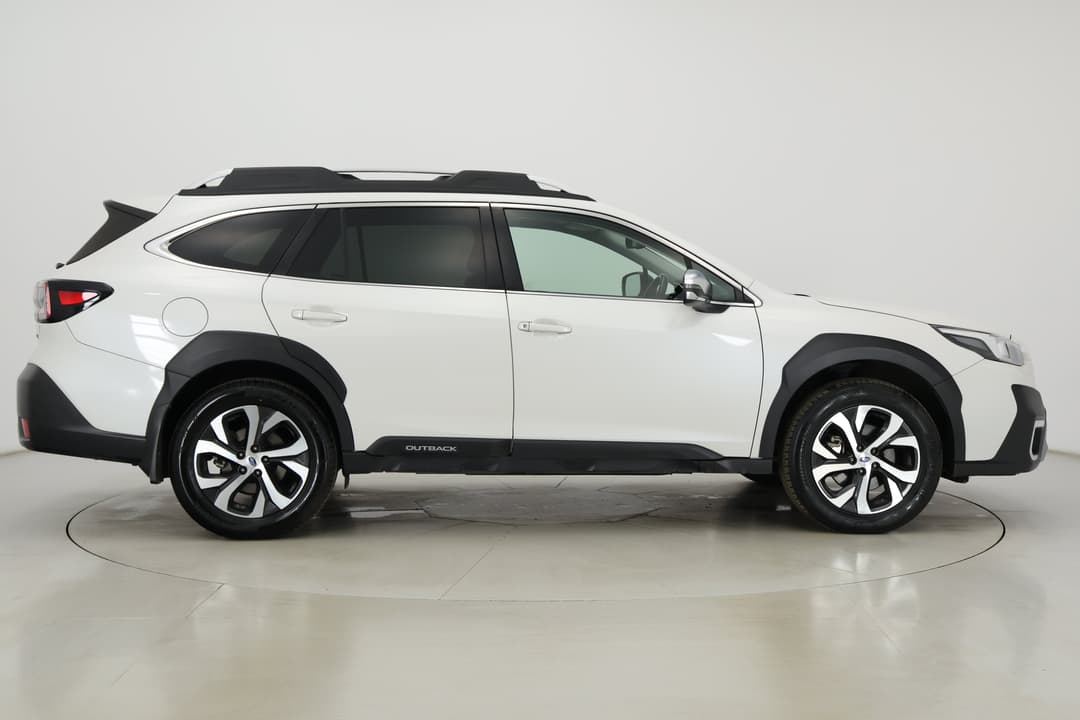 2021 Subaru Outback AWD Touring, Automatic, 50373 km, Right Side View