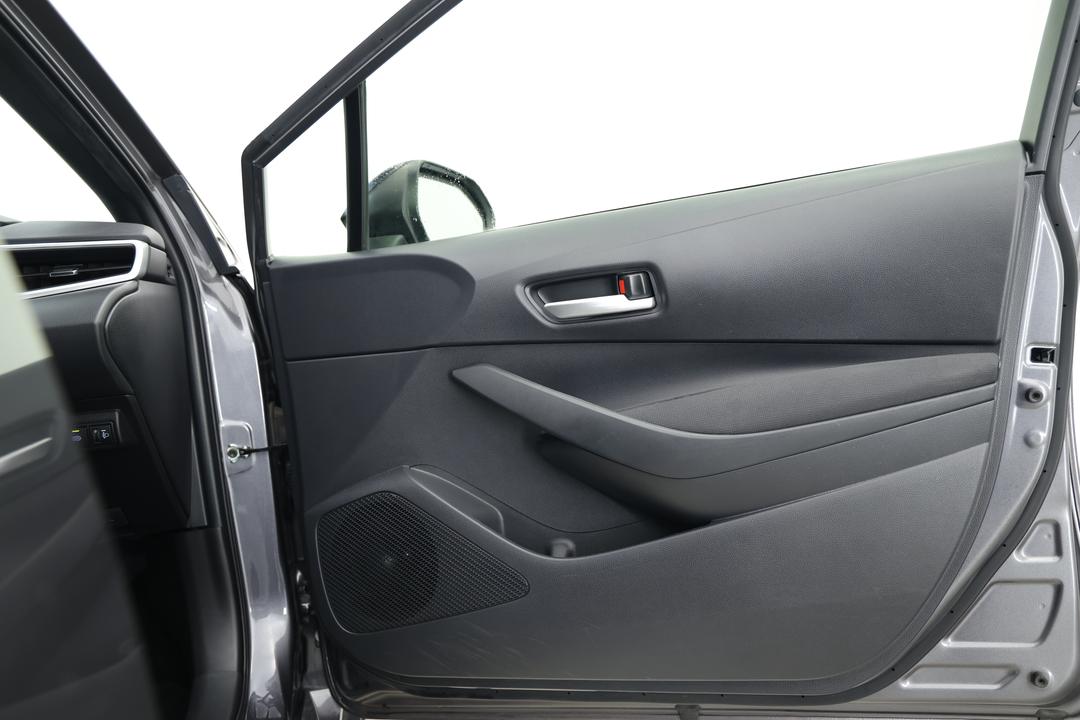 2020 Toyota Corolla Sx Hybrid, Automatic, 48090 km, Speaker View