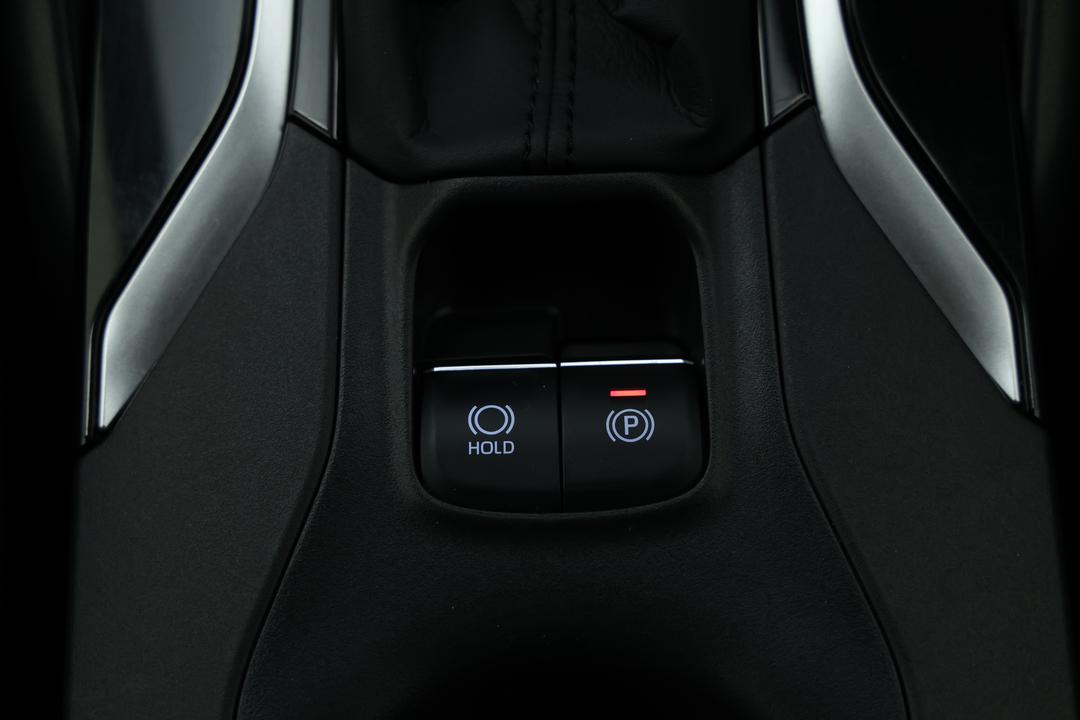 2020 Toyota Corolla Sx Hybrid, Automatic, 48090 km, Handbrake