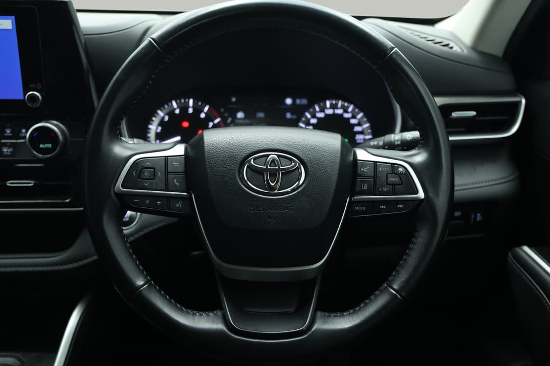 2023 Toyota Kluger Gx AWD, Automatic, 60029 km, Steering Wheel Close-up