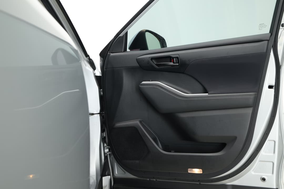 2023 Toyota Kluger Gx AWD, Automatic, 60029 km, Speaker View