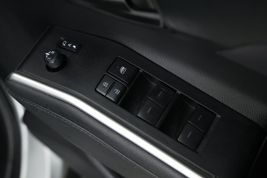 2023 Toyota Kluger Gx AWD, Automatic, 60029 km, Drivers Side Door Panel Controls
