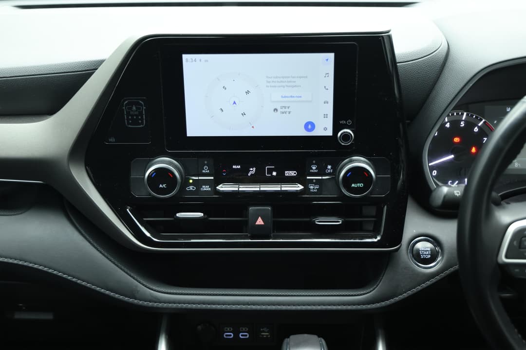 2023 Toyota Kluger Gx AWD, Automatic, 60029 km, Center Console