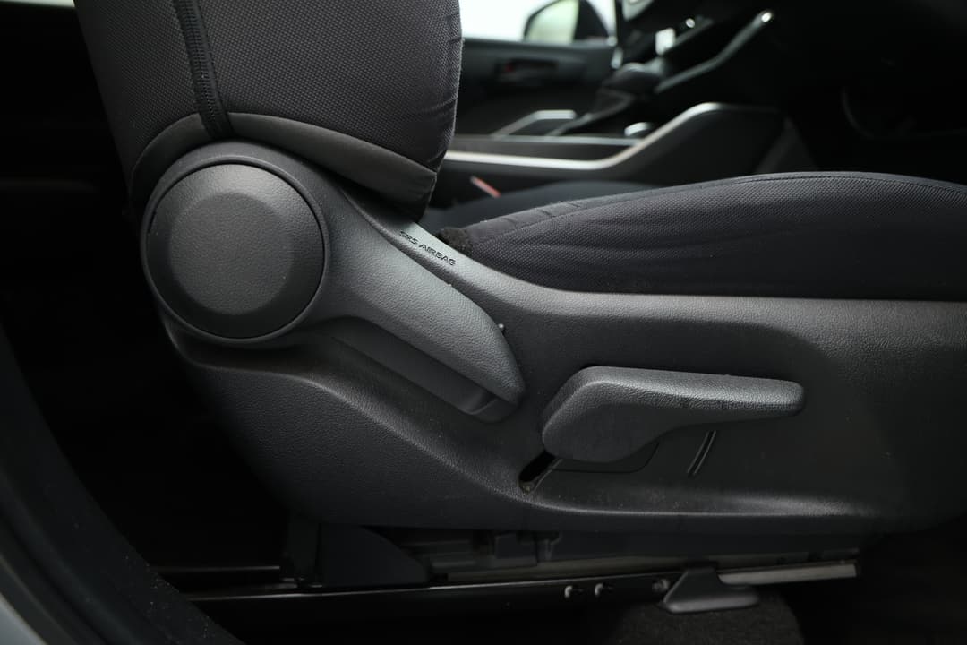 2023 Toyota Kluger Gx AWD, Automatic, 60029 km, Drivers Side Adjustment Panel