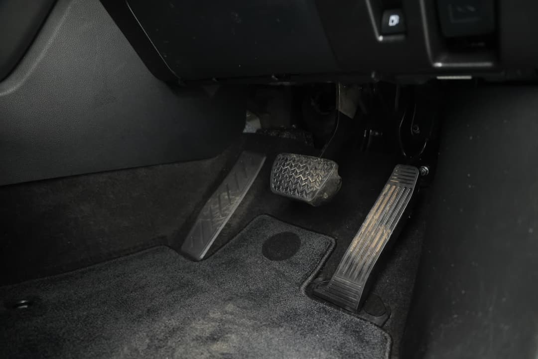 2023 Toyota Kluger Gx AWD, Automatic, 60029 km, Pedals and Footmat