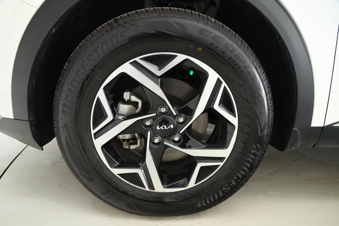 2022 Kia Sportage S (FWD), Automatic, 65883 km, Left Front Wheel