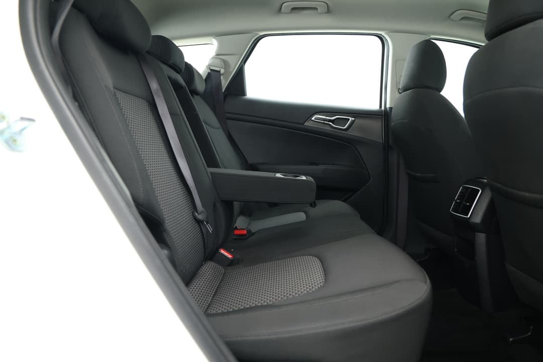 2022 Kia Sportage S (FWD), Automatic, 65883 km, Right Side Rear Door Cabin View