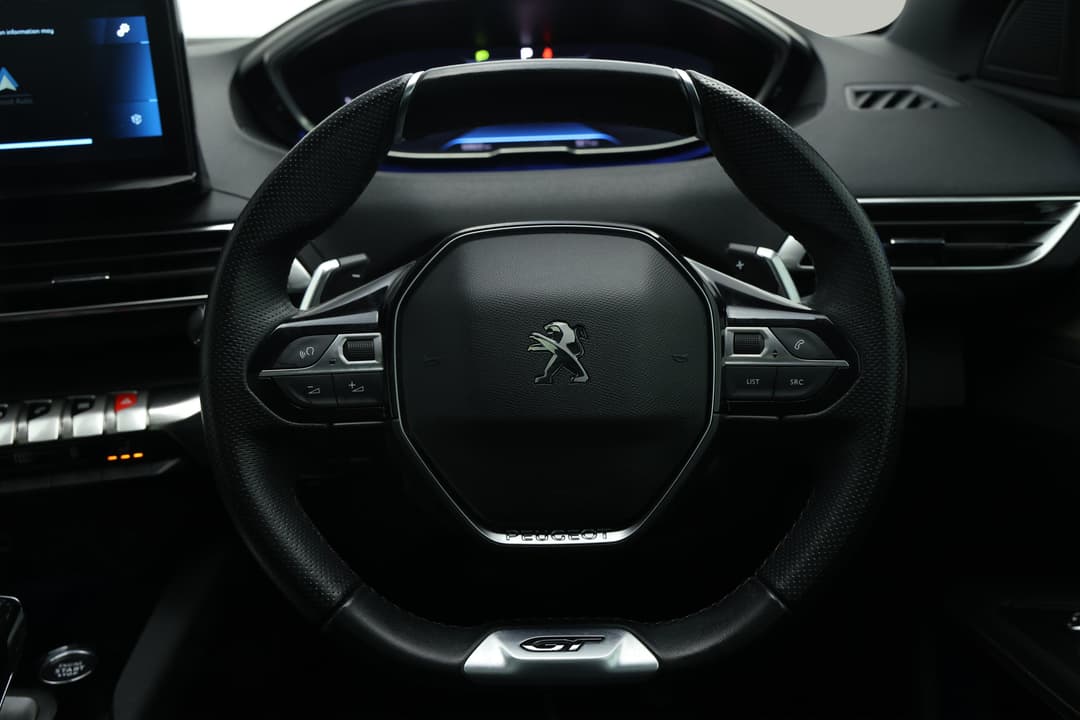2022 Peugeot 3008 Gt Line, Automatic, 68822 km, Steering Wheel Close-up