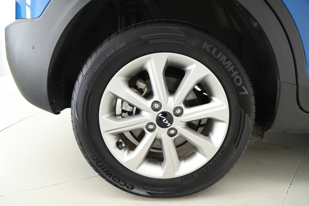2024 Kia Stonic S, Automatic, 18797 km, Right Rear Wheel
